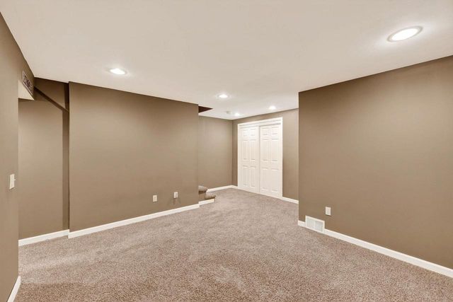 610 Nordic Trail, Stoughton, WI 53589