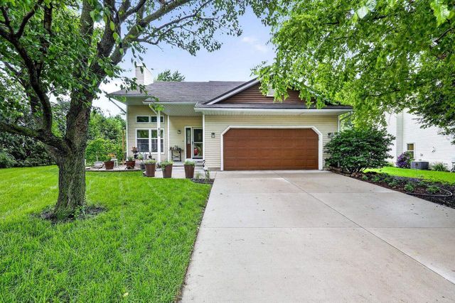 610 Nordic Trail, Stoughton, WI 53589