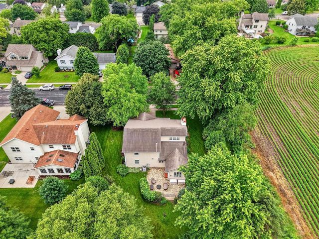 610 Nordic Trail, Stoughton, WI 53589