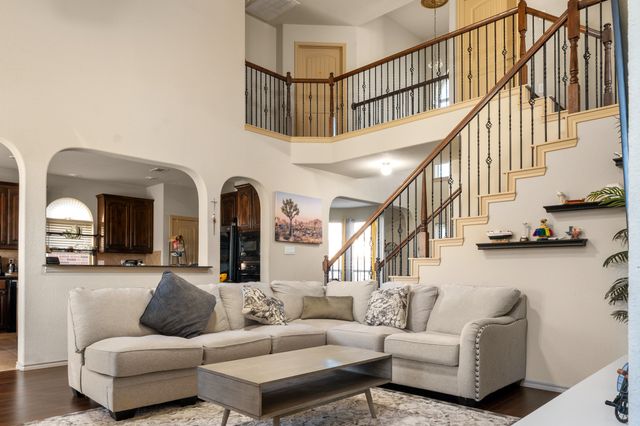 428 Running Water Trail, Fort Worth, TX 76131