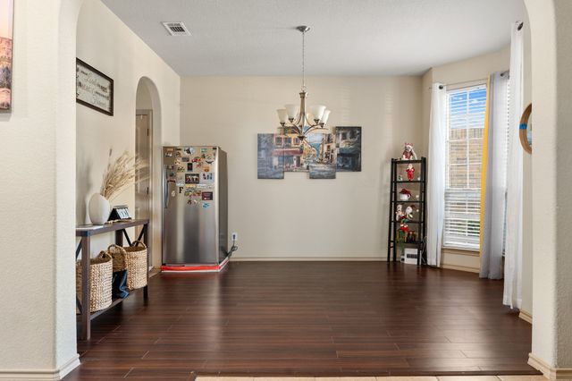 428 Running Water Trail, Fort Worth, TX 76131