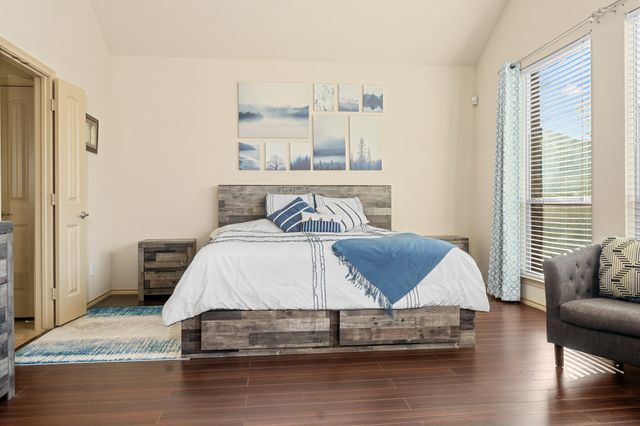 428 Running Water Trail, Fort Worth, TX 76131