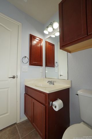 8527 Pecan Cross, San Antonio, TX 78240