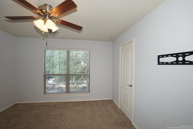 8527 Pecan Cross, San Antonio, TX 78240