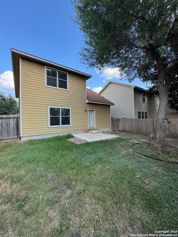 8527 Pecan Cross, San Antonio, TX 78240