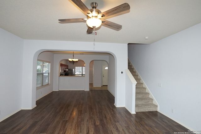 8527 Pecan Cross, San Antonio, TX 78240