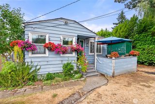 5605 21st Avenue SW, Seattle, WA 98106