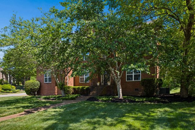1570 Woodberry Ct, Brentwood, TN 37027
