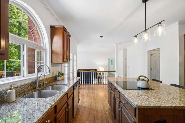 1570 Woodberry Ct, Brentwood, TN 37027