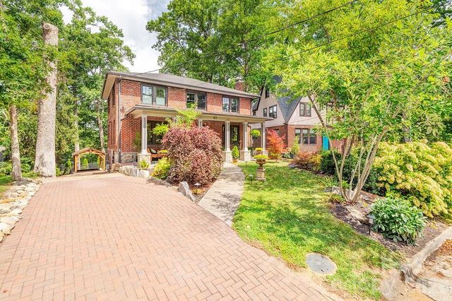 83 Tacoma Circle, Asheville, NC 28801