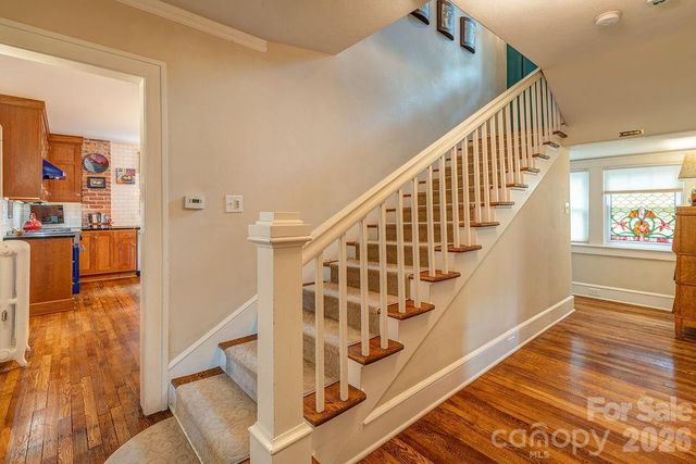 83 Tacoma Circle, Asheville, NC 28801