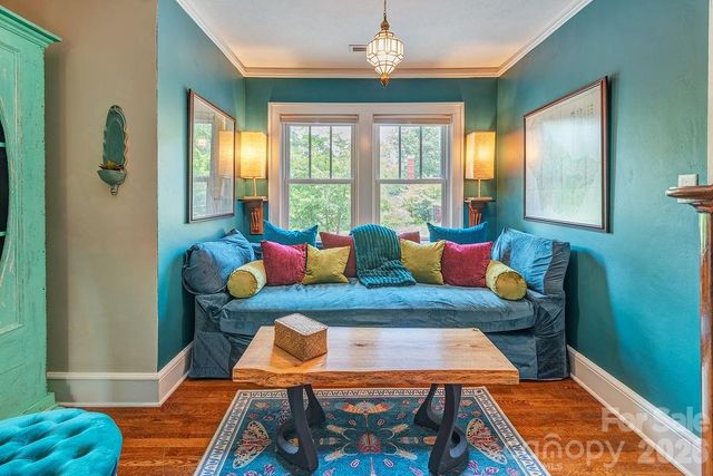 83 Tacoma Circle, Asheville, NC 28801