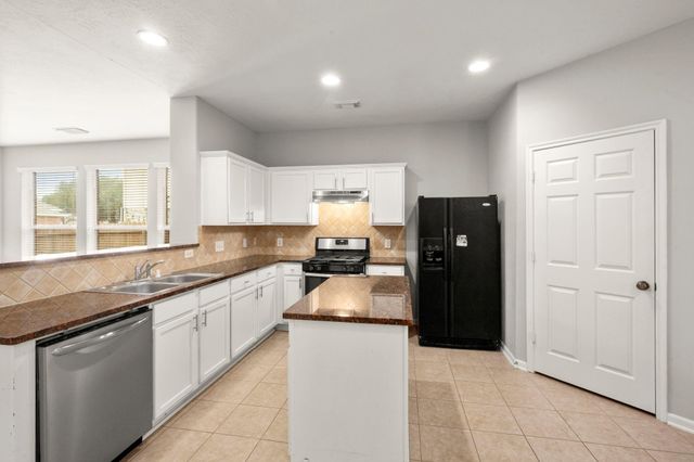 7507 Sendera Oaks Court, Cypress, TX 77433