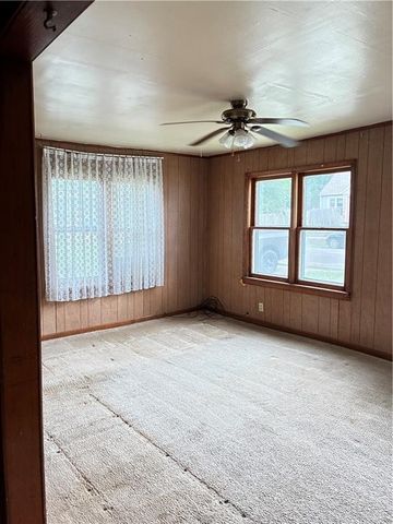 205 W 3rd Street, Holden, MO 64040