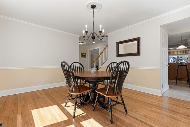 122 Deerfoot Rd, Southborough, MA 01772