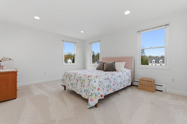122 Deerfoot Rd, Southborough, MA 01772