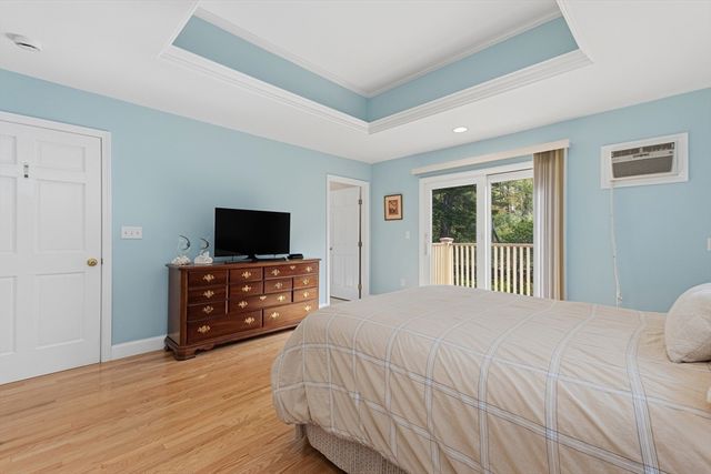 122 Deerfoot Rd, Southborough, MA 01772