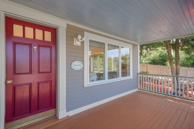 122 Deerfoot Rd, Southborough, MA 01772