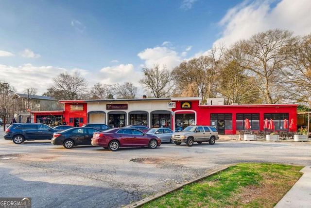 448 E Lake Drive, Decatur, GA 30030