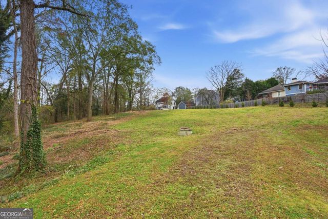 448 E Lake Drive, Decatur, GA 30030