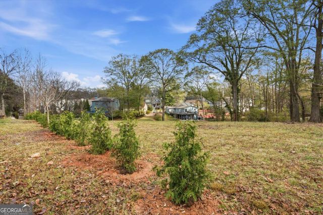 448 E Lake Drive, Decatur, GA 30030