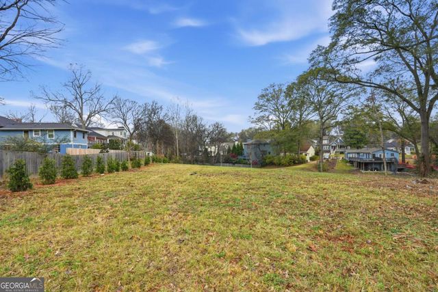 448 E Lake Drive, Decatur, GA 30030