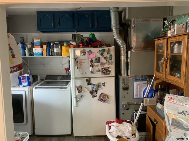 2503 WASHINGTON Street, Bellevue, NE 68005