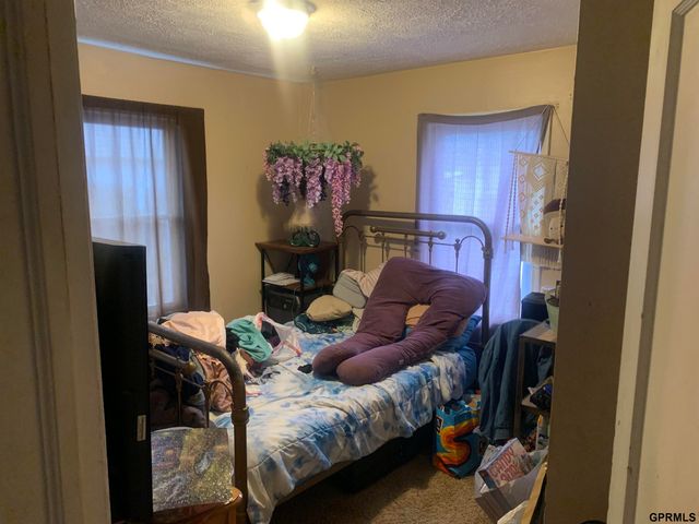 2503 WASHINGTON Street, Bellevue, NE 68005