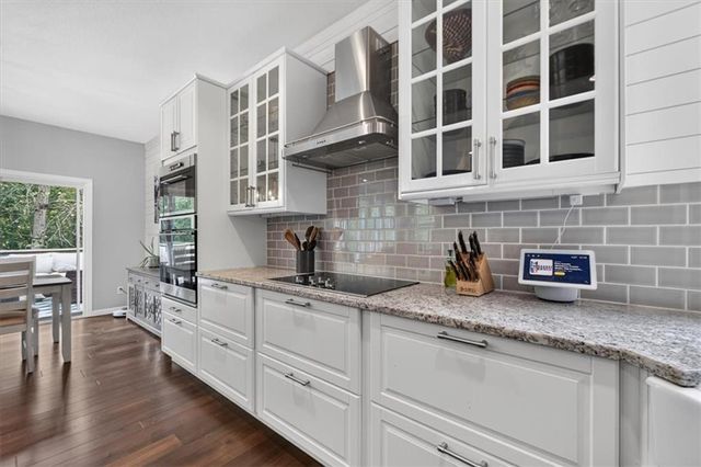 419 E 166th Court, Belton, MO 64012