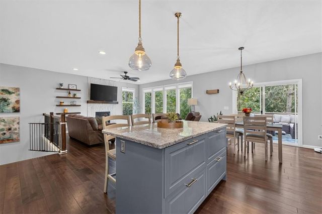 419 E 166th Court, Belton, MO 64012