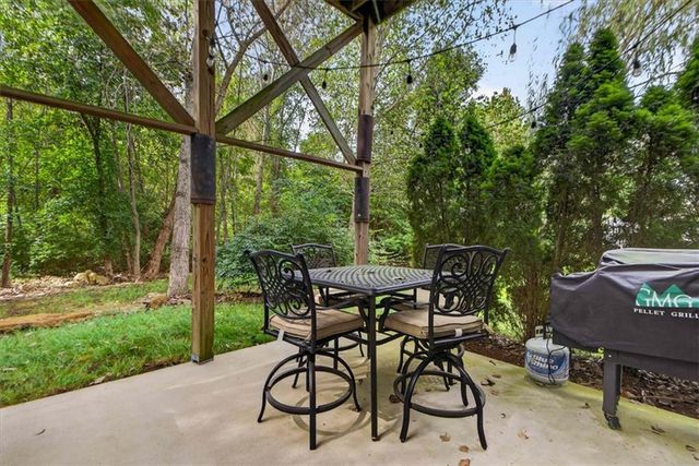 419 E 166th Court, Belton, MO 64012