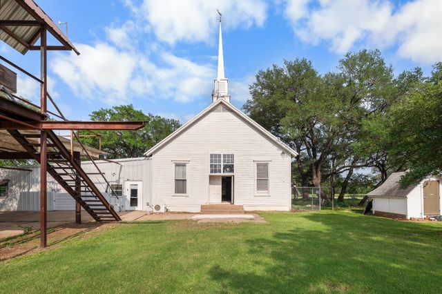 487 Number Ten Downing Street, China Spring, TX 76633