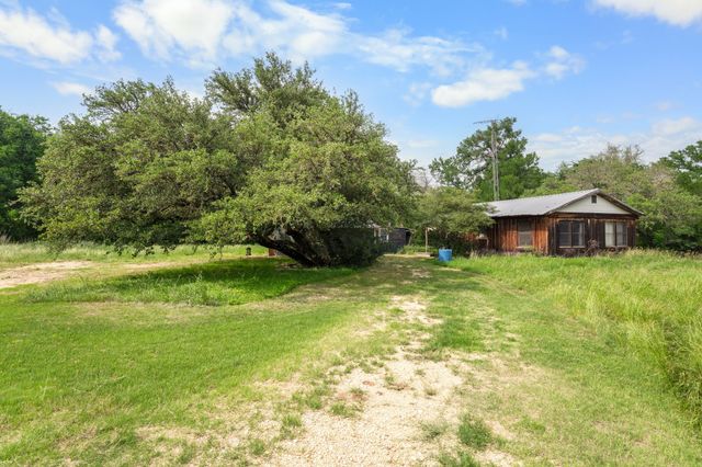 487 Number Ten Downing Street, China Spring, TX 76633