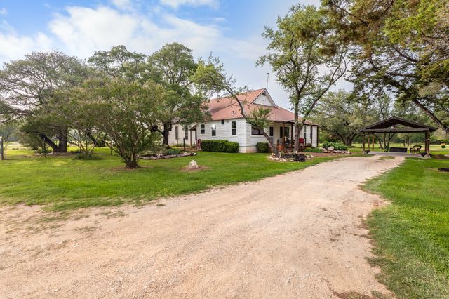 487 Number Ten Downing Street, China Spring, TX 76633