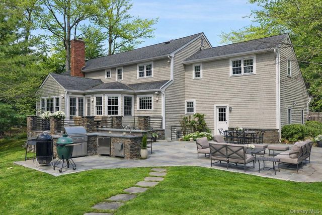 16 John Jay Place, Rye, NY 10580