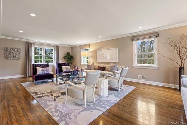 16 John Jay Place, Rye, NY 10580