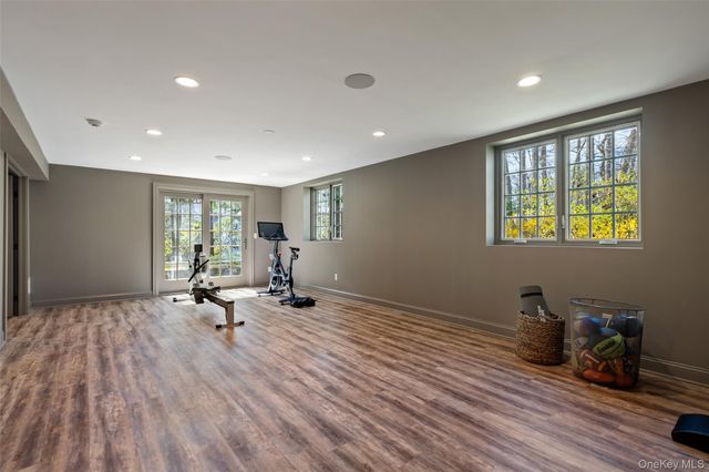 16 John Jay Place, Rye, NY 10580