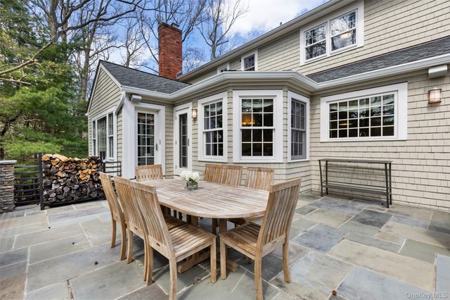 16 John Jay Place, Rye, NY 10580