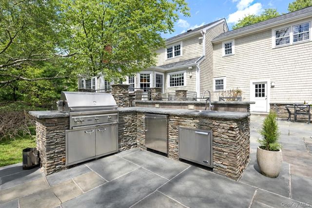 16 John Jay Place, Rye, NY 10580