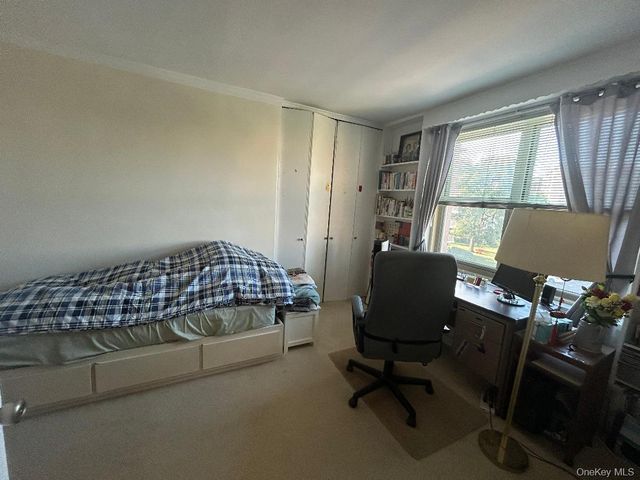 23-35 Bell Boulevard 3H, Bayside, NY 11360