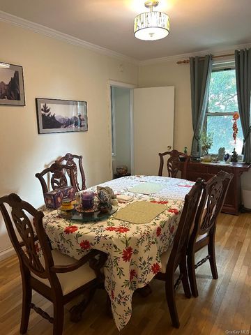 23-35 Bell Boulevard 3H, Bayside, NY 11360