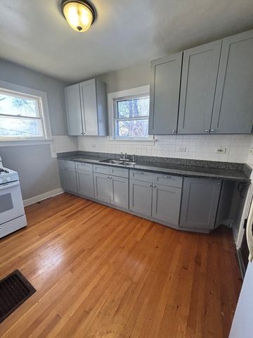 713 E 144th Street, Dolton, IL 60419