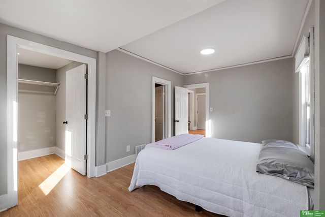 4528 S 13th Street, Omaha, NE 68107