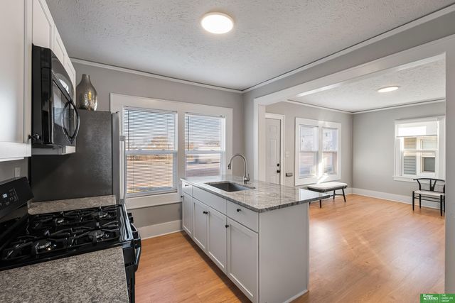 4528 S 13th Street, Omaha, NE 68107