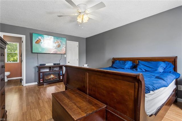 690 Emerald CT, Newport News, VA 23608
