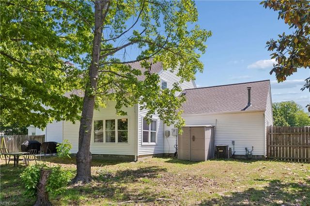 690 Emerald CT, Newport News, VA 23608