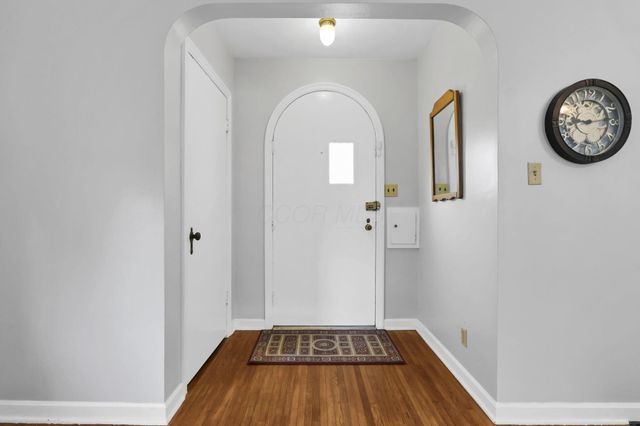 2926 Wicklow Road, Columbus, OH 43204