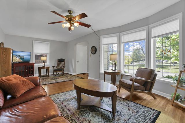 2926 Wicklow Road, Columbus, OH 43204