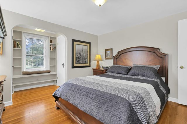 2926 Wicklow Road, Columbus, OH 43204
