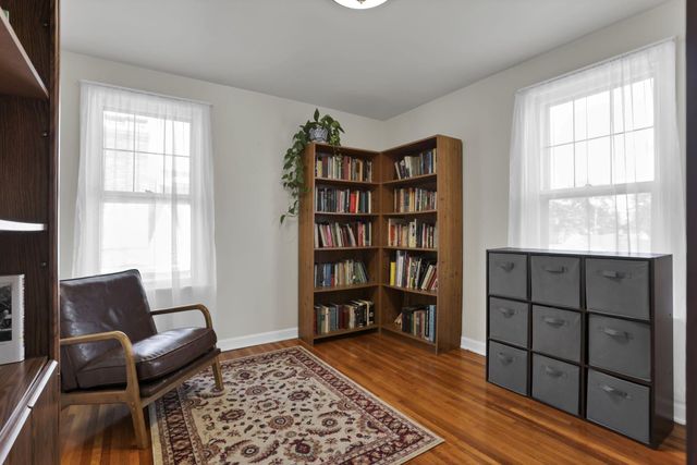 2926 Wicklow Road, Columbus, OH 43204